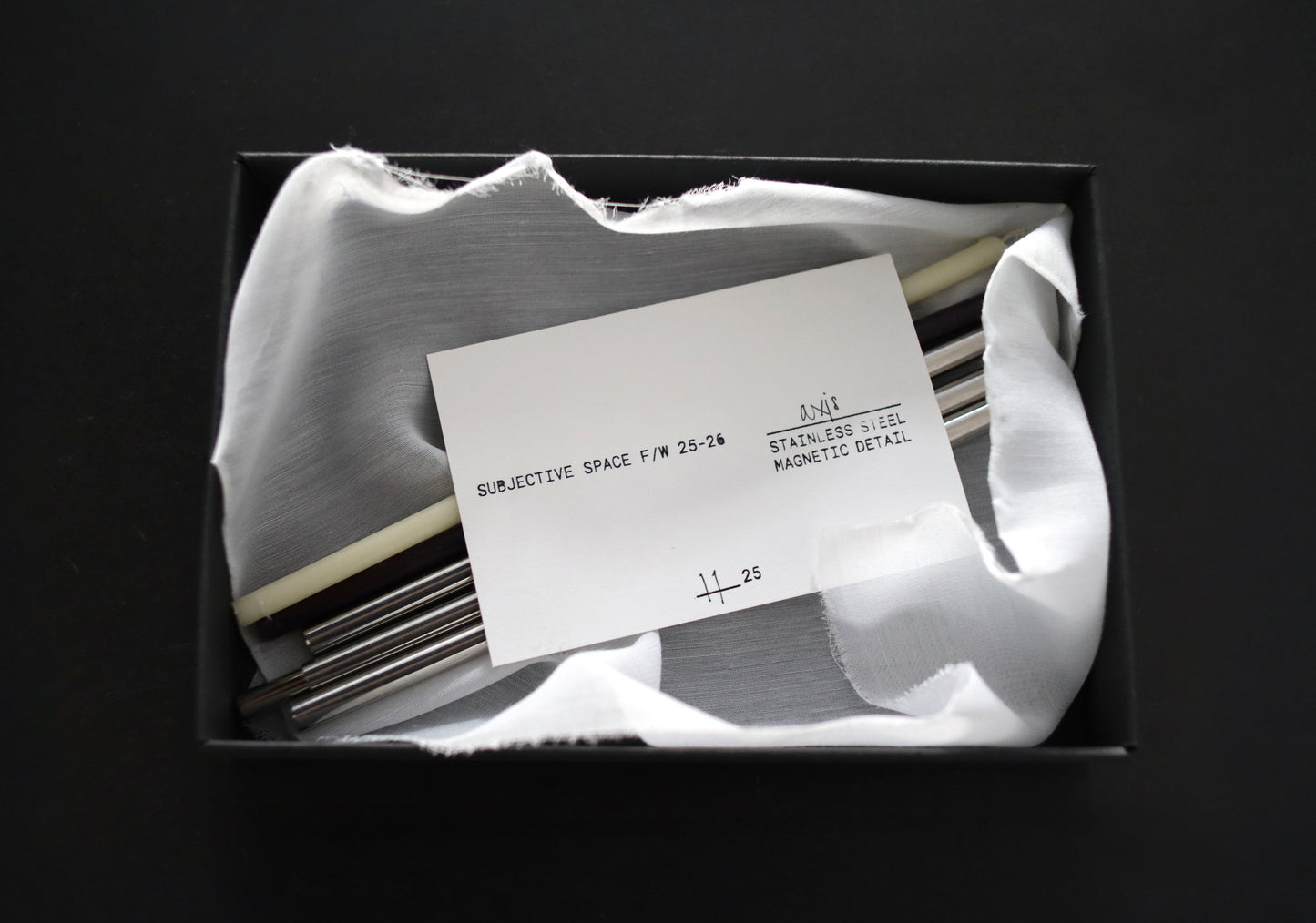 AXIS magnetic candleholder