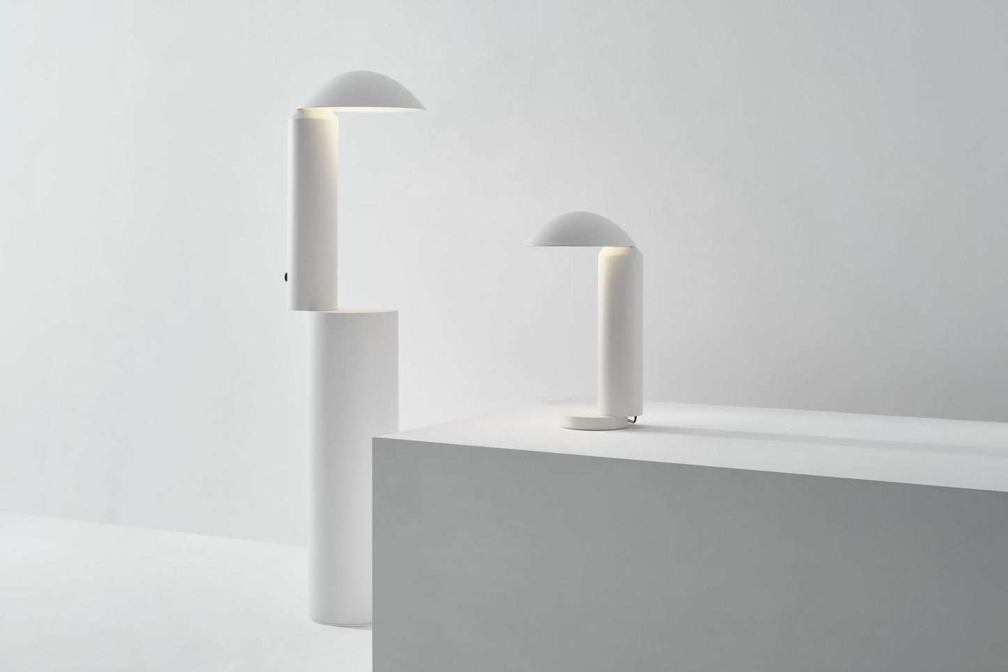 ABYSS Table Tischleuchte