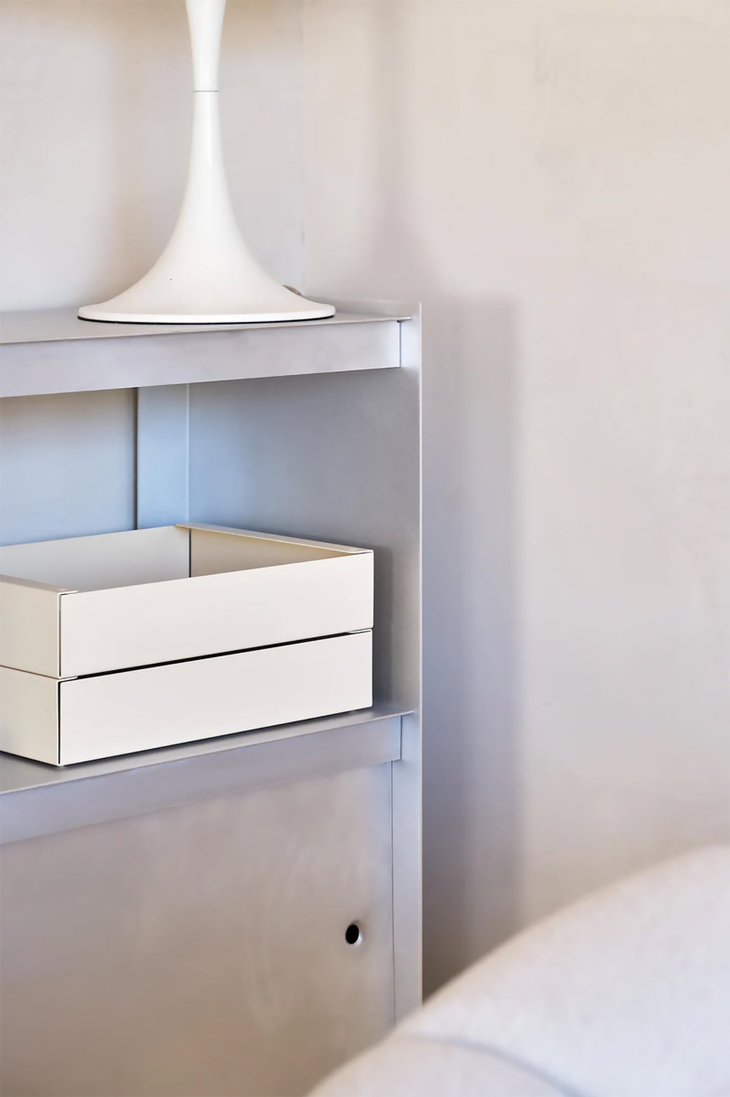 KGT metal tray