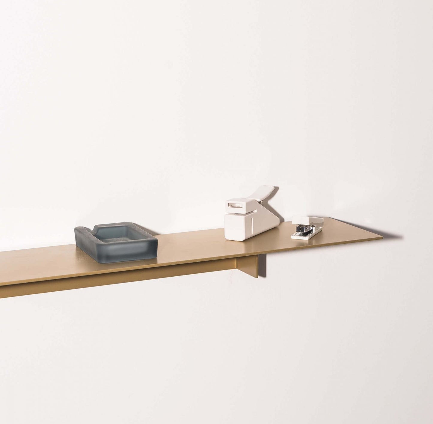 PLIÉ single shelf