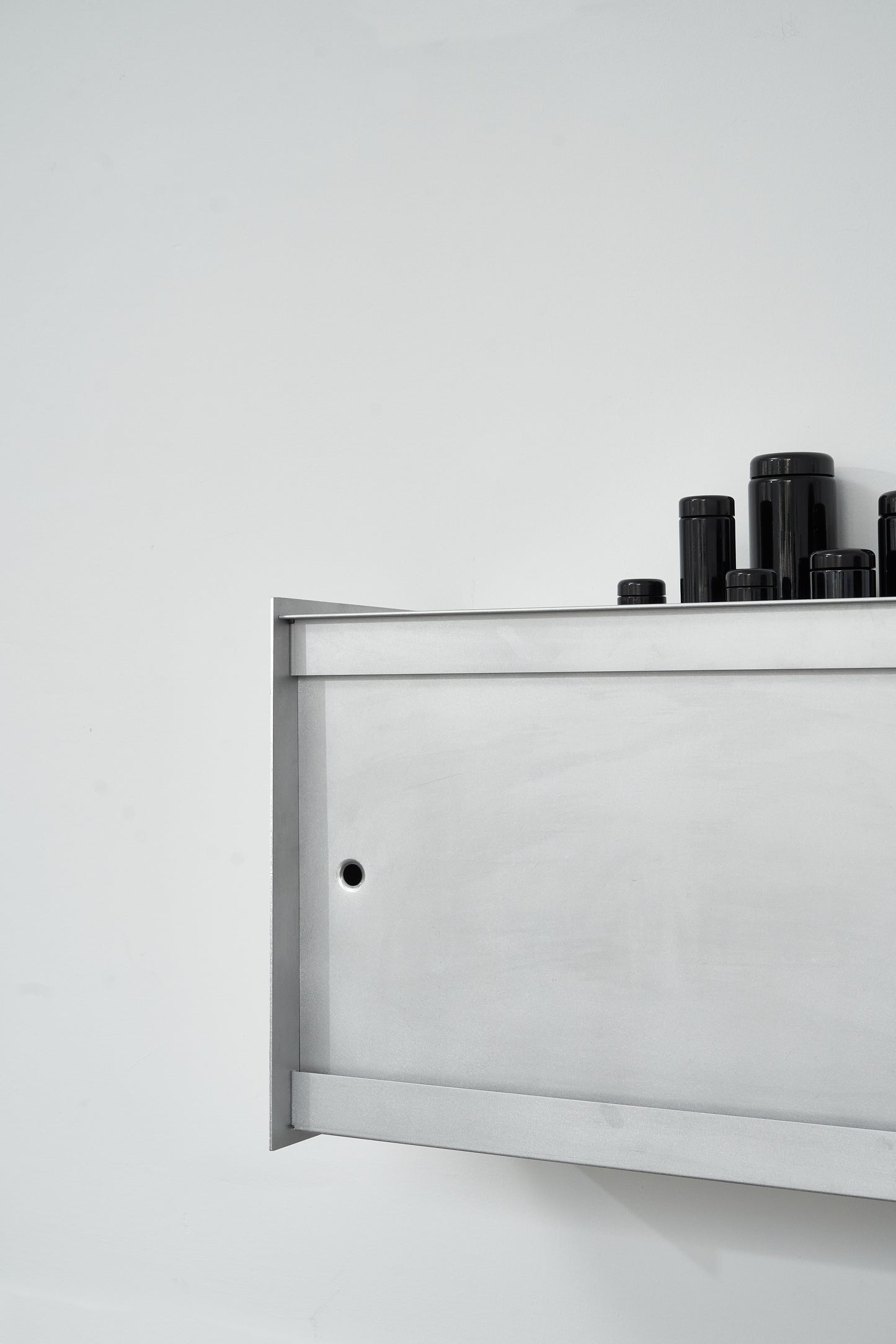 PLIÉ wall mount extension | 1 sliding door