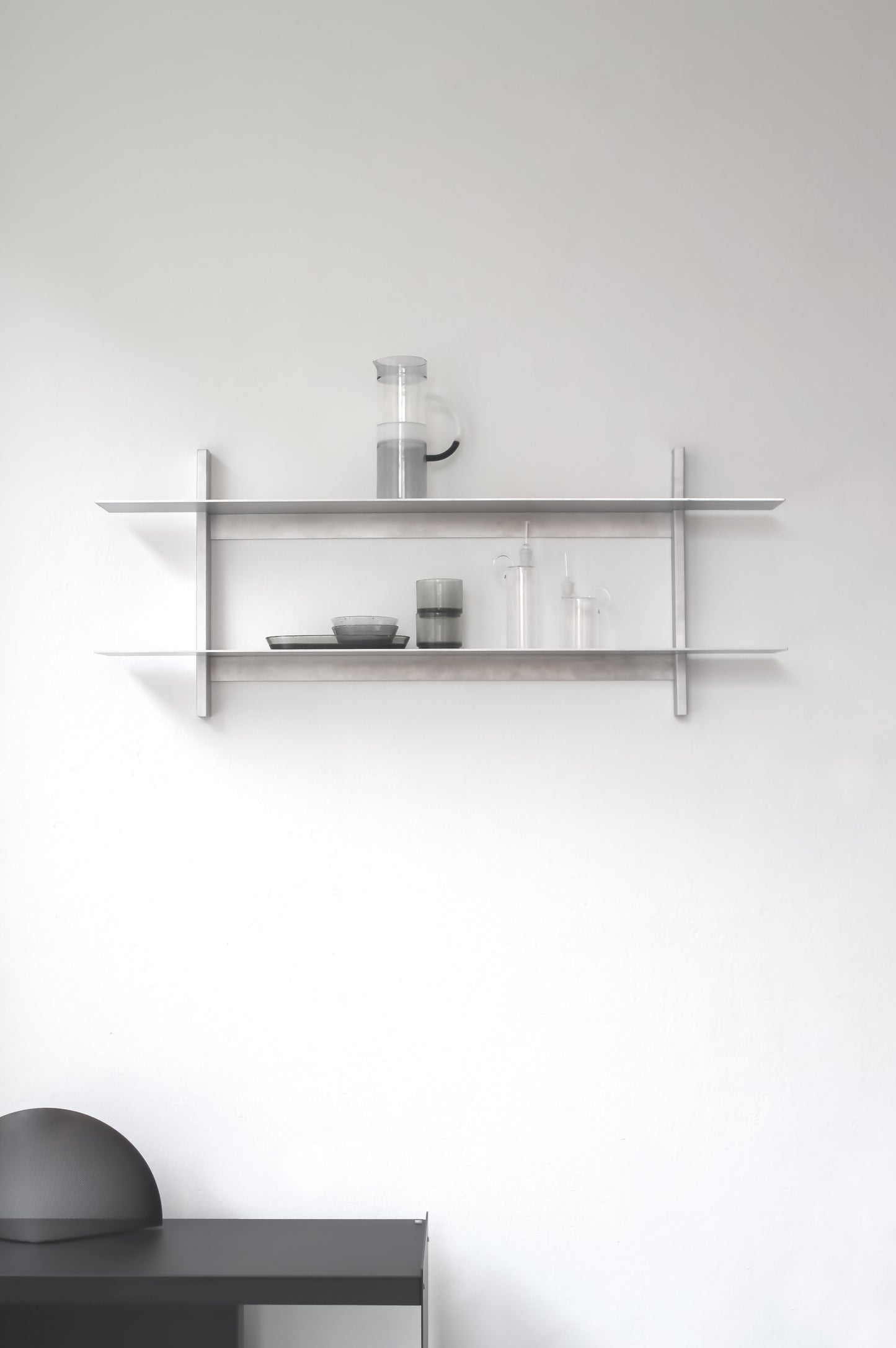 PLIÉ wall shelf 2