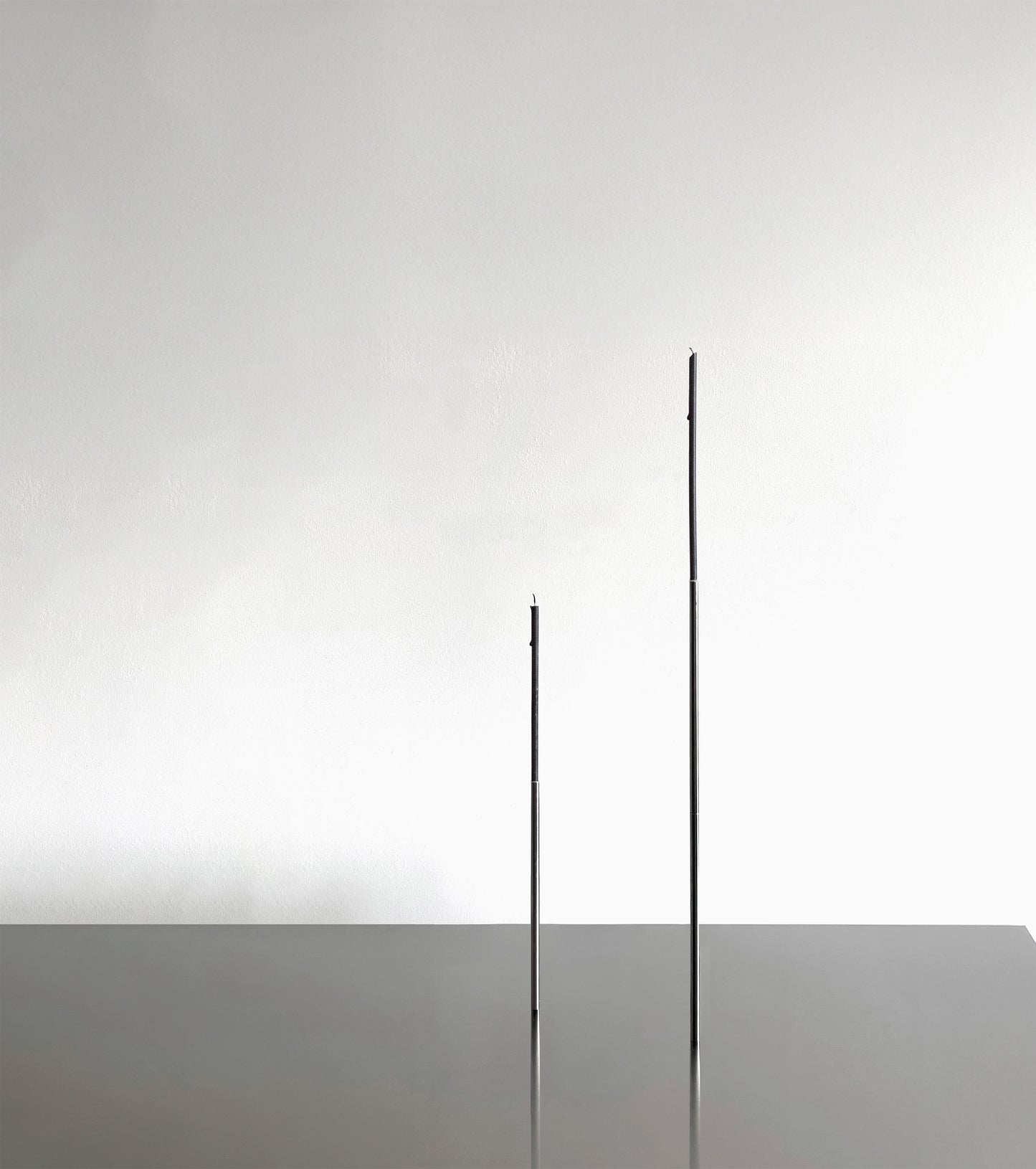 AXIS magnetic candleholder