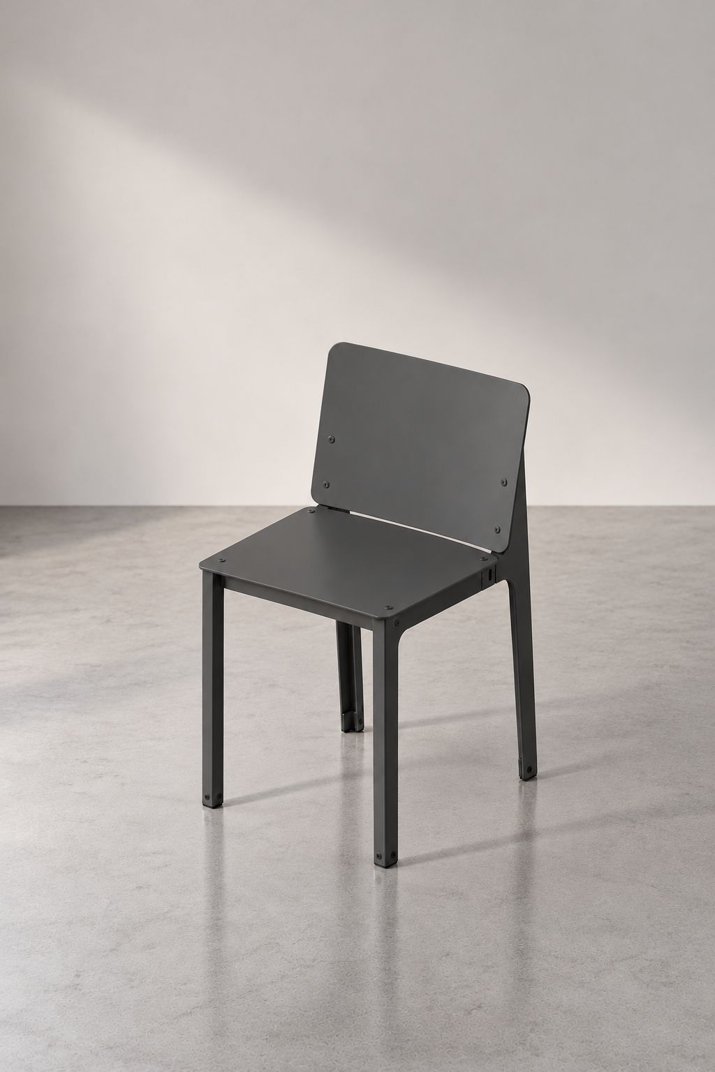 RIVET | Stuhl
